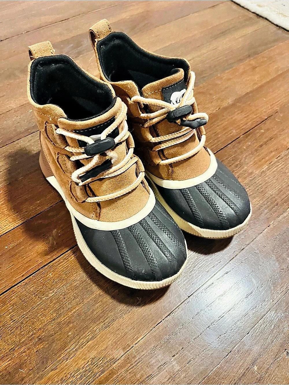 Sorel Out N About IV Classic Waterproof Boot Brown & Black US 3